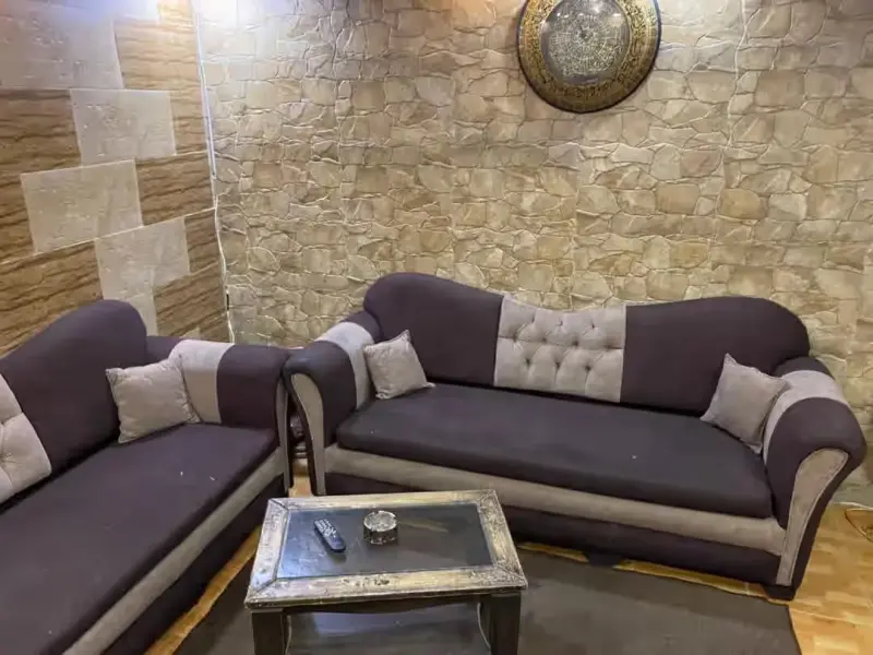 Spacious 3-Bedroom Modern Apartment with Balcony - Prime Location